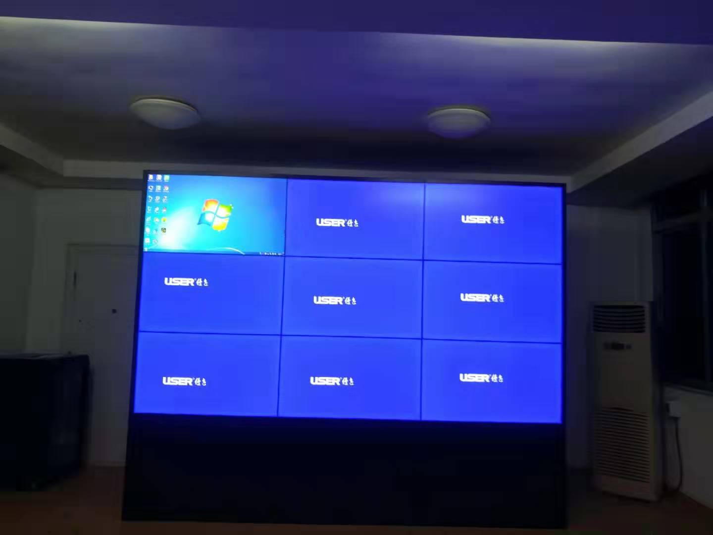 如何在液晶拼接屏上同時(shí)顯示多臺計算機的信號