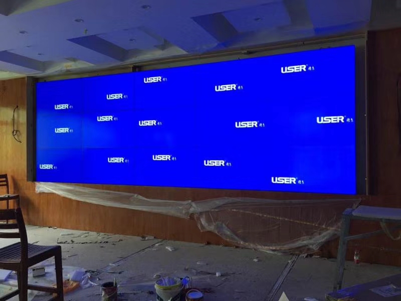 LG拼接屏和液晶拼接屏對比哪個(gè)好？