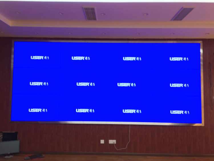 深圳“高富帥”地鐵11號線(xiàn)，全程選用優(yōu)色專(zhuān)顯高清設備      ______央視網(wǎng)全程報道，品牌來(lái)源實(shí)力，實(shí)力見(jiàn)證品質(zhì)