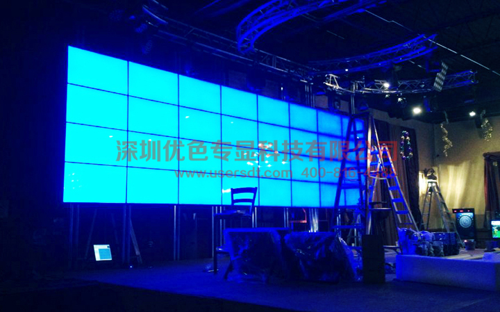 什么是弧形液晶拼接屏？